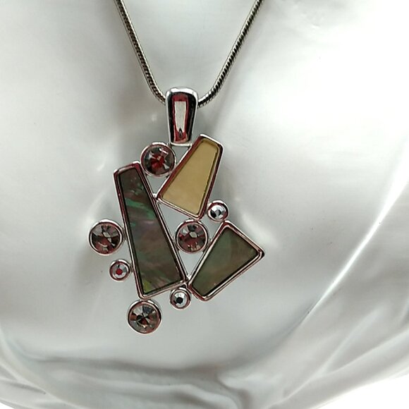 Lia Sophia Pendant Necklace Abstract Mother of Pearl Crystal Silver Tone Signed - Picture 6 of 14